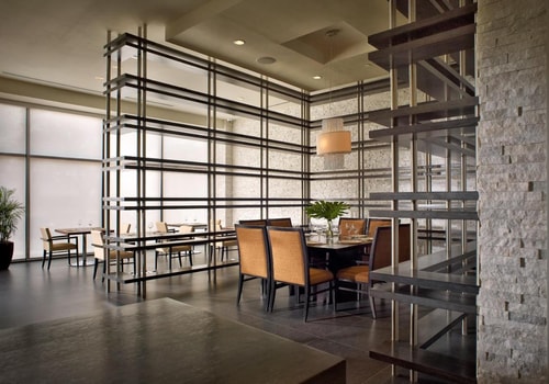 Standard King Room Near Chase Bank MIA 9 Luxury Bookings