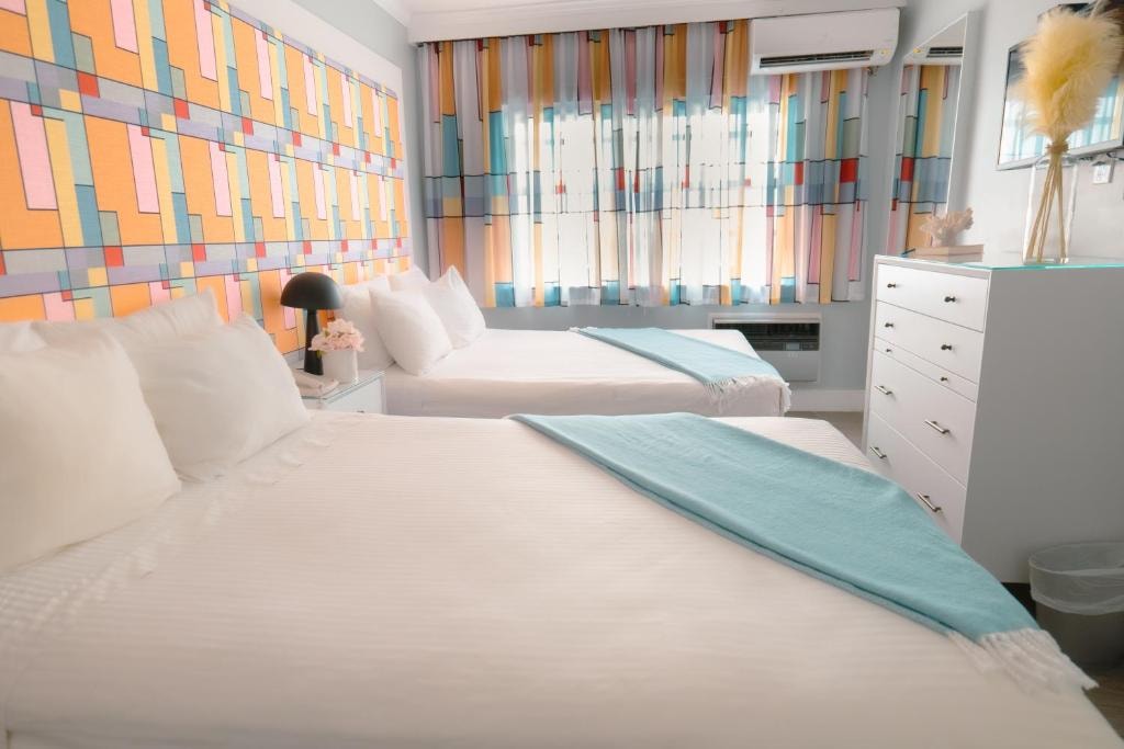 Double Room Near Equinox South Beach MIA Luxury Bookings