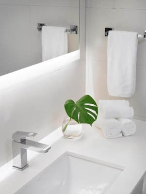 King Room Near Pura Vida MIA 2 Luxury Bookings