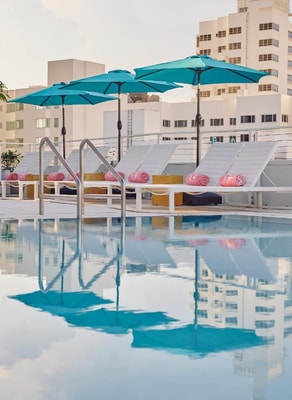 Standard King Near Sauvage Miami MIA 12 Luxury Bookings