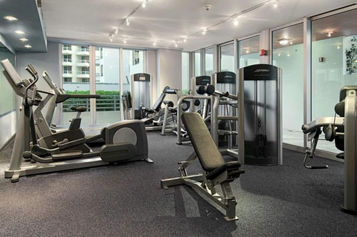 King Studio Near Spa 101 MIA 12 Luxury Bookings