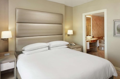 King Studio Near Spa 101 MIA 1 Luxury Bookings
