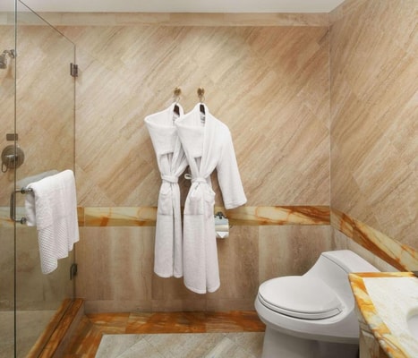King Studio Near Spa 101 MIA 4 Luxury Bookings