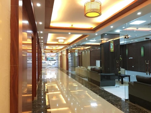 Deluxe Room Near Al Murar Dubai by Luxury Bookings 9 Luxury Bookings