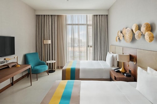 Standard King Room Near Noon Dubai South 2 Luxury Bookings