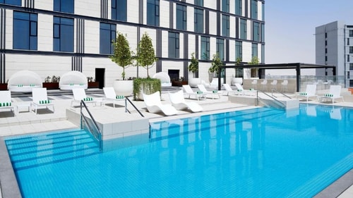 Standard King Room Near Noon Dubai South 9 Luxury Bookings