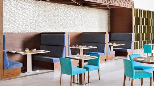 Standard King Room Near Noon Dubai South 12 Luxury Bookings