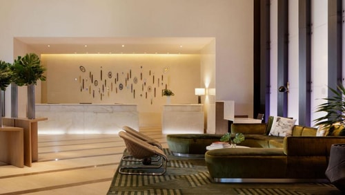 Essential King Room Near StomatCare MIA 8 Luxury Bookings