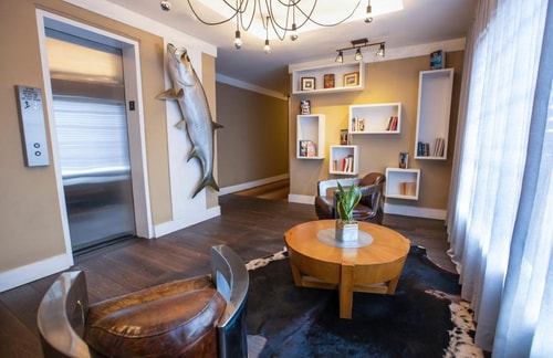 Studio Near Jackie Gleason Theater MIA 10 Luxury Bookings