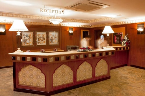Classic Room Near Baniyas Metro By Luxury 12 Luxury Bookings
