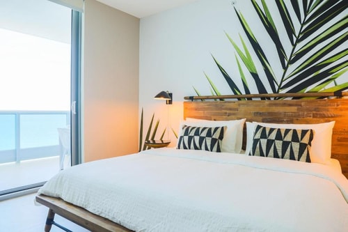 One Bedroom  Near Allison Park MIA 1 Luxury Bookings