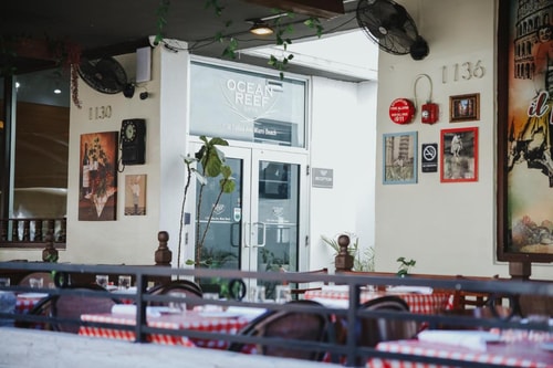 Queen Suite Near Clean Machine MIA 13 Luxury Bookings