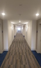 Queen Room Near Pediatric Dental Group ORL 10 Luxury Bookings