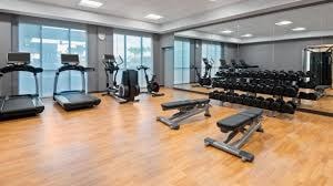 One Bedroom Suite Near Hooters ORL 13 Luxury Bookings