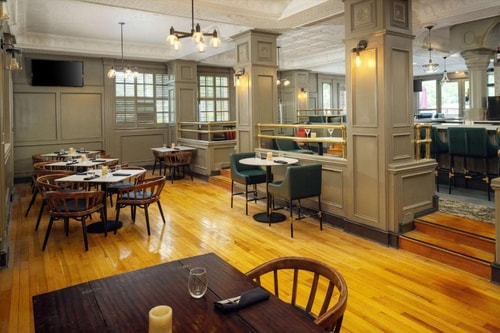 One Bedroom King Suite Near You Fit Gyms ORL 11 Luxury Bookings