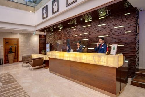 Executive Room Near Mall Of Emirates 4 Luxury Bookings