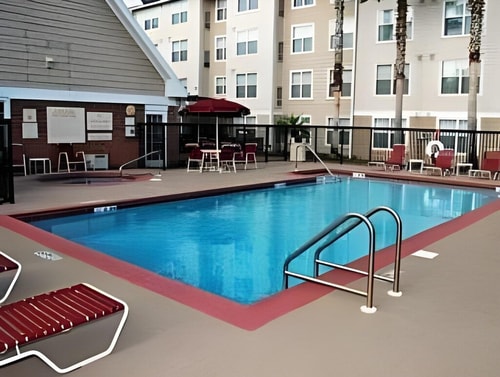 King Studio Near Lake Ebby ORL 14 Luxury Bookings
