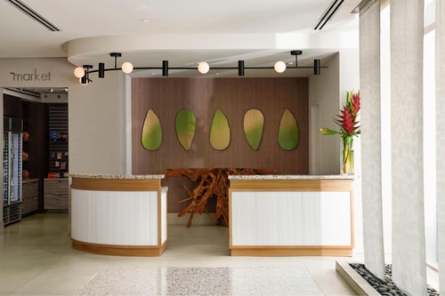 King Suite Near Xima Enterprise Inc MIA 3 Luxury Bookings