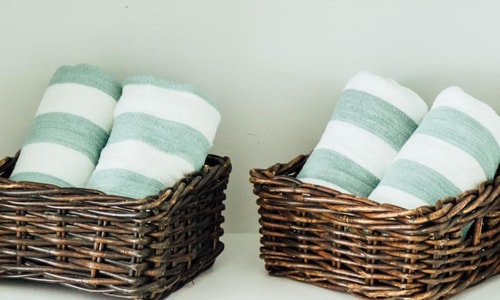 Studio Queen Near Walgreens Photo MIA 4 Luxury Bookings