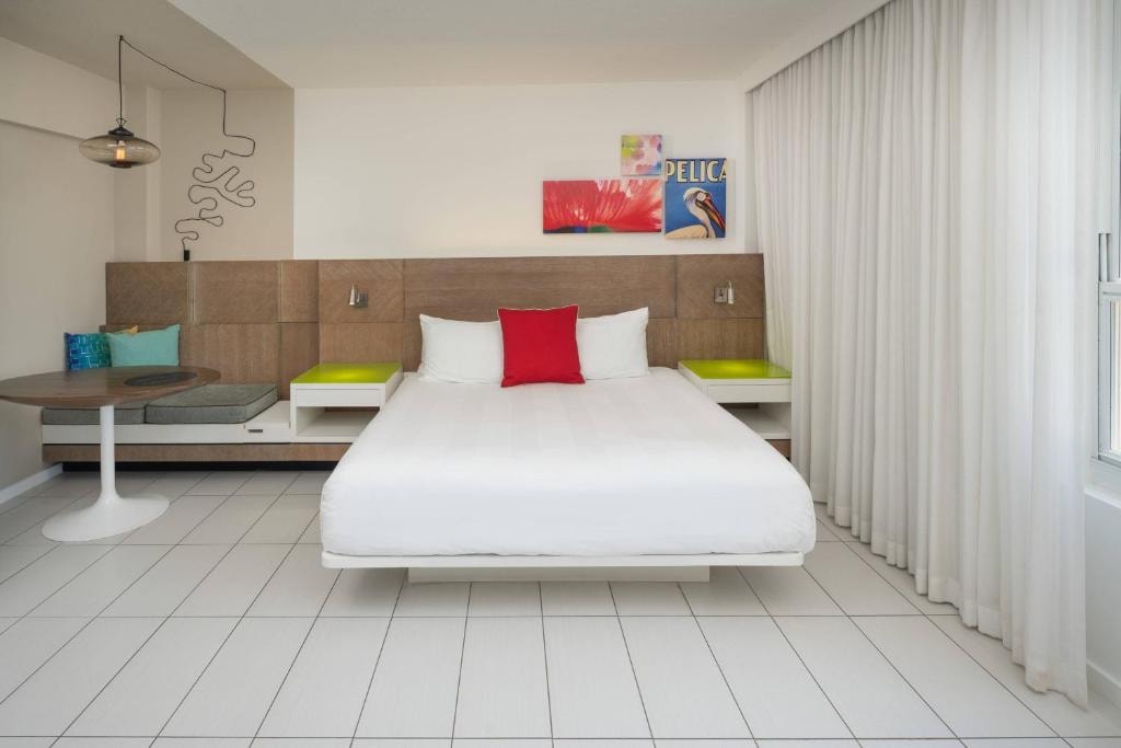 King Studio Suite Near Avis Car Rental MIA Luxury Bookings