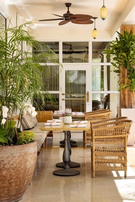 King Room Near Jewish Museum of Florida MIA 10 Luxury Bookings