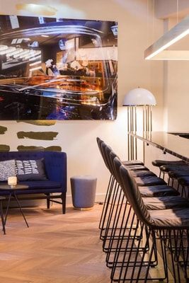 Deluxe Studio Near Walgreens MIA 5 Luxury Bookings