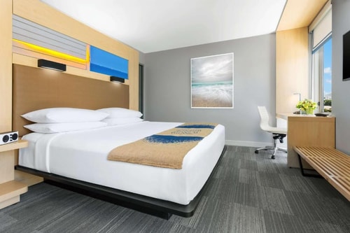 Standard King Room Near Avis Car Rental MIA Luxury Bookings