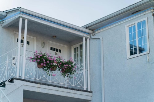 Queen Room Near Hotchkiss Park LA 6 Luxury Bookings