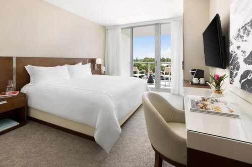 Deluxe King Room Near Regions Bank MIA Luxury Bookings
