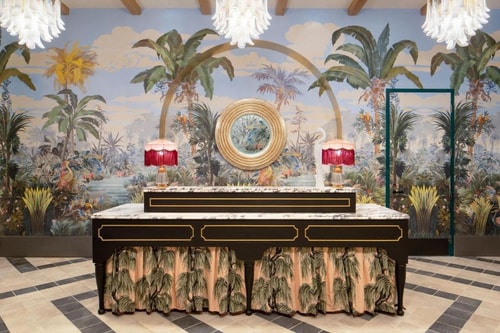 Standard Queen Room Near Vans MIA 6 Luxury Bookings