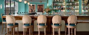 Standard Queen Room Near Vans MIA 10 Luxury Bookings