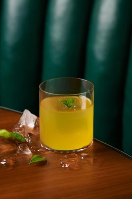 Deluxe Double Room  Near Carma Connected MIA 9 Luxury Bookings