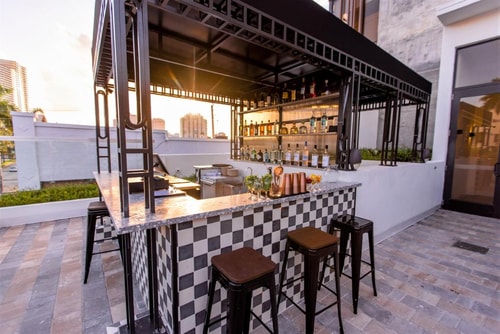 Standard Room Near Miami Massage Therapy MIA 7 Luxury Bookings