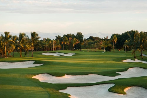 Deluxe Room Near The Trump Spa Doral MIA 9 Luxury Bookings