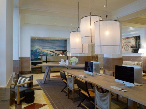 Superior King Room Near Pink Taco MIA 8 Luxury Bookings