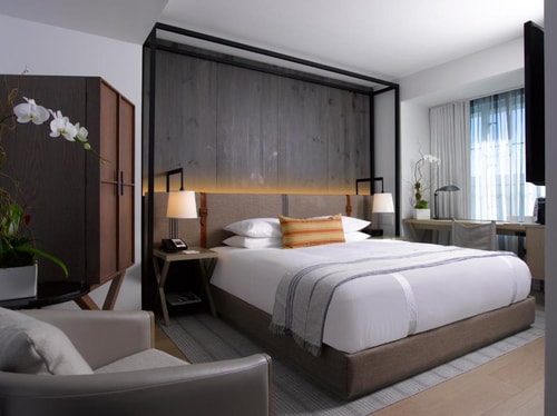 Superior King Room Near Pink Taco MIA 1 Luxury Bookings