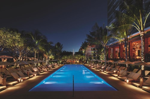 Standard King Room Near Matador Room MIA 13 Luxury Bookings