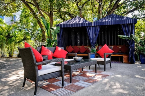 One Bedroom Apartment Near Basketball Court MIA 9 Luxury Bookings