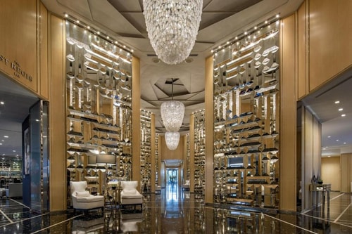 Deluxe King Room Near Atlantikos MIA 3 Luxury Bookings