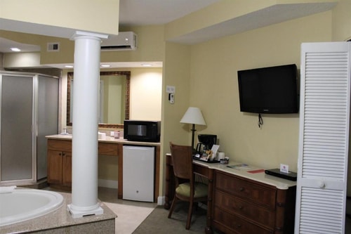 King Studio Near Halal Market ORL 1 Luxury Bookings