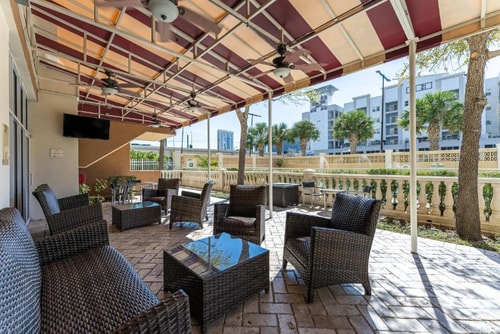 Standard Room Near Bite Bistro Wine Bar ORL 12 Luxury Bookings