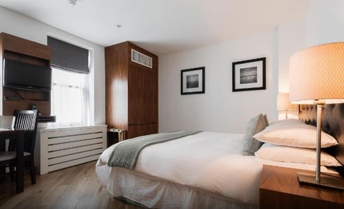 Standard Studio Near Cosmo Nannies LON 2 Luxury Bookings