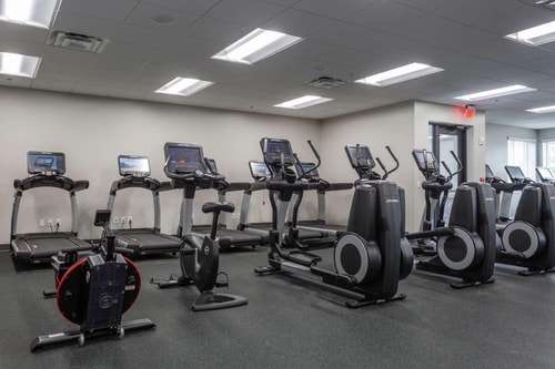 One Bedroom Deluxe Suite Near Tennis Courts ORL 11 Luxury Bookings