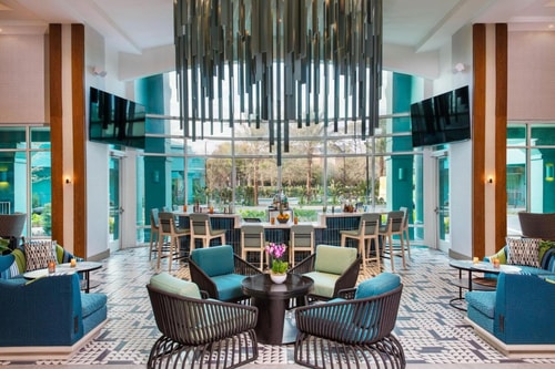 King Room Near Public Storage ORL 10 Luxury Bookings