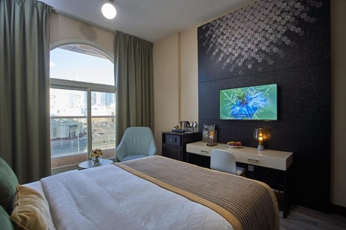 Deluxe Room Near Al Khan Beach By Luxury Booking 1 Luxury Bookings