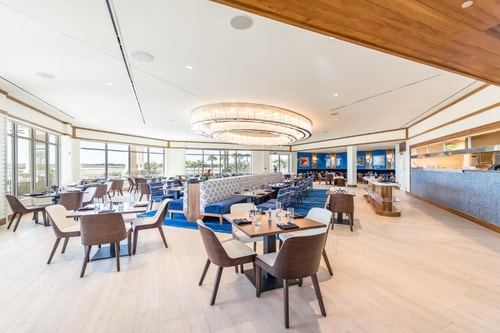 King Room Near Wawa ORL 6 Luxury Bookings