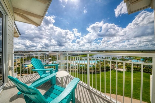 King Room Near Wawa ORL 9 Luxury Bookings