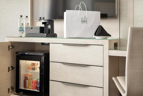 Standard King Room Near Central Pantry ORL 3 Luxury Bookings