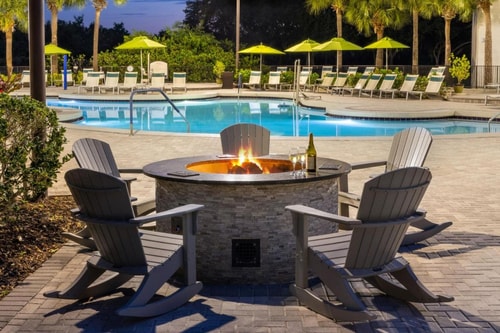 Two Bedroom Villa Near Central Pantry ORL 11 Luxury Bookings