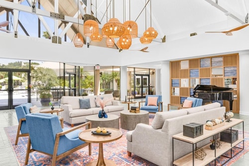 Two Bedroom Villa Near Central Pantry ORL 8 Luxury Bookings